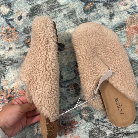 J.Crew Factory Women’s NWT Sherpa Clog Slippers - Picture 5 of 5